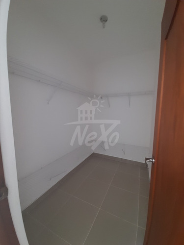 Imagen 15 de 21 de Pent-house Próximo Al Homs Residencial De Solo 8 Apartamentos (hfa-231)