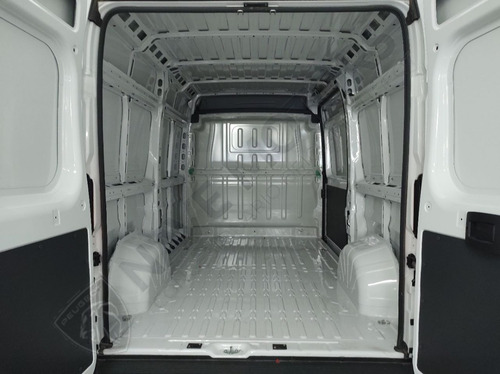 Imagen 6 de 25 de Peugeot Boxer Premium 2.2 Hdi 435mh 130 0km 2023