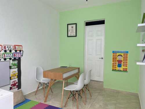 Casa En Venta En Vasco De Quiroga, Morelia, Michoacán De Ocampo C.p. 58230