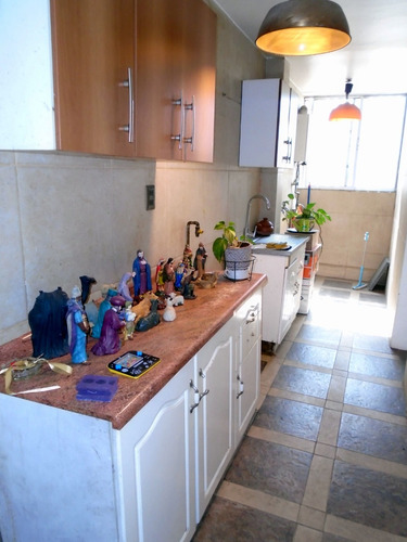 Primer Piso 3d 1b 84 M2 ..excelente Conectividad