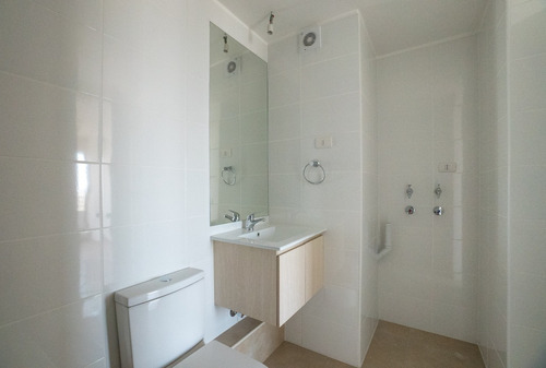 1dorm, A 3min Caminando Metro C.valdovinos. Laguna Navegable