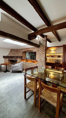 Casa En Renta En Condominio En Tecamachalco Totalmente Remodelada