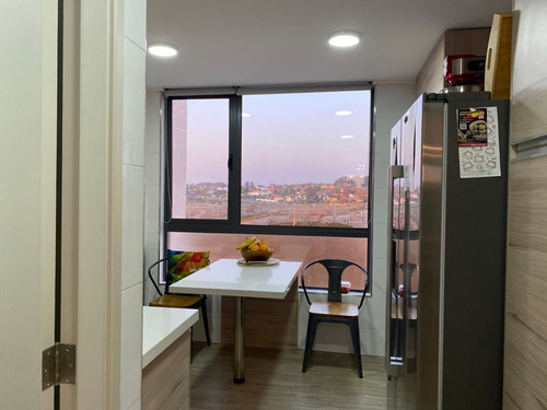 Departamento En Venta De 3 Dormitorios E. Eluchans Reñaca