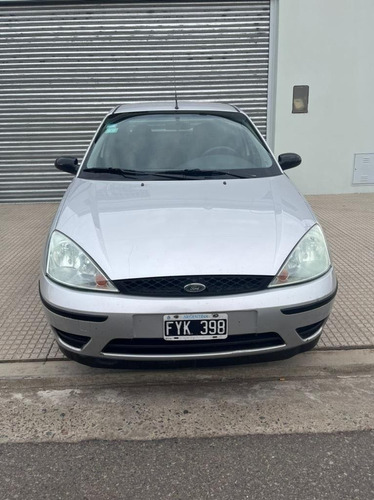 Imagen 4 de 14 de Ford Focus 1.6 Ambiente