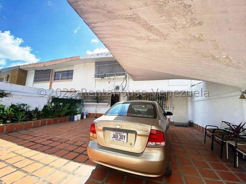 Imagen 2 de 14 de Casa En Venta