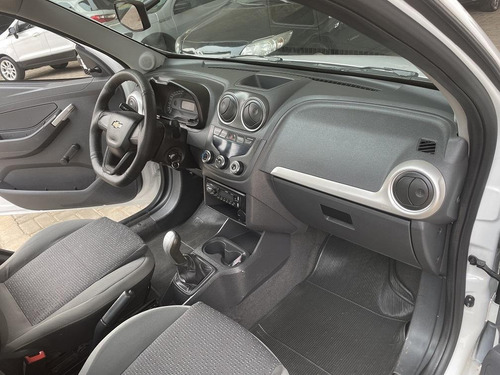 Imagem 7 de 10 de Montana Ls 1.4 Flex 8v 2017 Troco E Financio