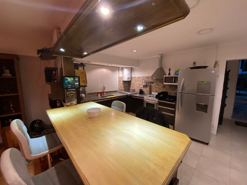 Imagen 2 de 9 de Venta De Casa 3 Amb. En Lote Propio