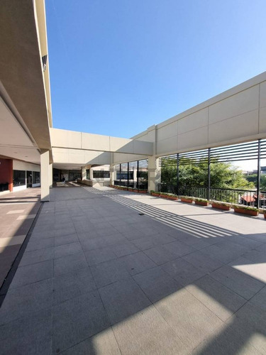 Alquiler Local Comercial En Remeros Plaza Shopping