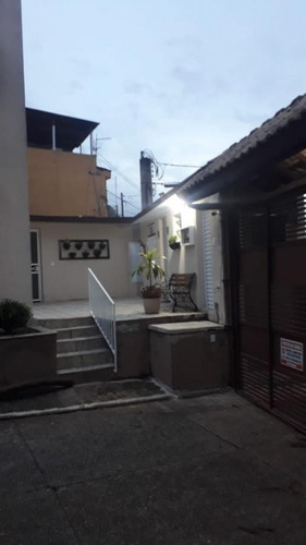 Imagem 3 de 15 de Sobrado Para Venda Por R$230.000,00 Com 57m², 2 Dormitórios, 1 Vaga E 1 Banheiro - Vila Curuça, São Paulo / Sp - Bdi35815