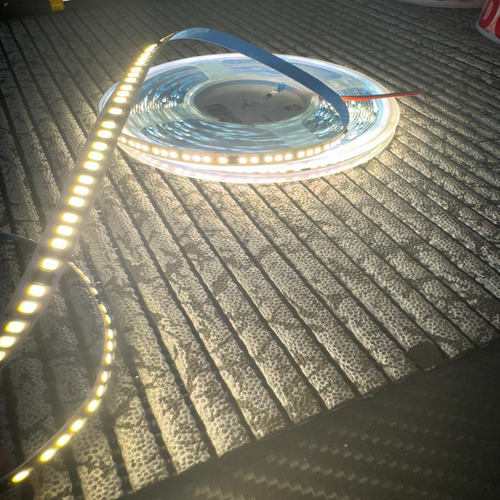 Fita Led 192 Led 110v/127v Ip44 Direta Na Rede 10m 22w 3000k