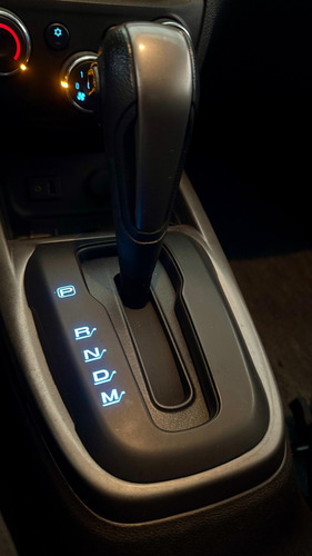 Chevrolet Onix 1.4 MPFI LTZ 8V FLEX 4P AUTOMÁTICO
