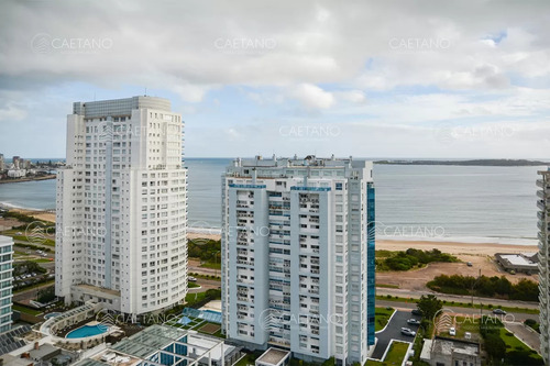 Departamento De 3 Dormitorios En Venta A Pasos Del Mar. Gala Tower