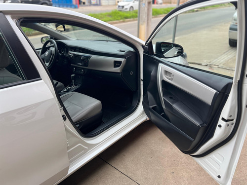 Toyota Corolla 2.0 16v Xei Flex Multi-drive S 4p