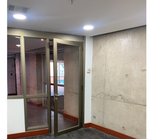 Imagen 12 de 20 de Moderna Oficina - Ciudad Empresarial