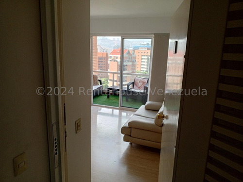 Apartamento En Venta - Delia Pereira 