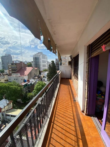 Venta Semipiso, Depto 4 Amb C/ Balcon Y Cochera En Bonorino 200, Flores