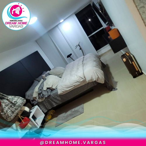 Imagen 6 de 10 de Penthouse En Venta Catia La Mar Playa Grande - La Guaira