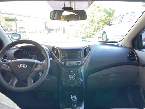 Hyundai Hb20s 1.6 Comfort Plus 16v Flex 4p Automático