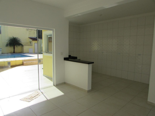 Imagem 9 de 30 de Sobrado Com 4 Dormitórios, 235 M² - Venda Por R$ 750.000,00 - Cidade Balneária Peruibe-scipel - Peruíbe/sp - 12542