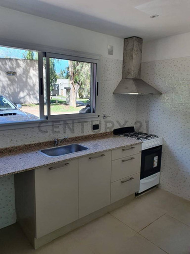Venta Duplex En Cardales Con Jardin
