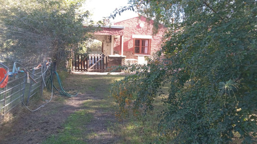 Inmobiliaria Castro Vende En Pinar Sur, Casa De 4 Dormitorios + Apartamento, Excelente Ubicación