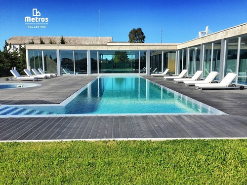 Alquiler Apartamento Amueblado - Increíble Vista Al Lago