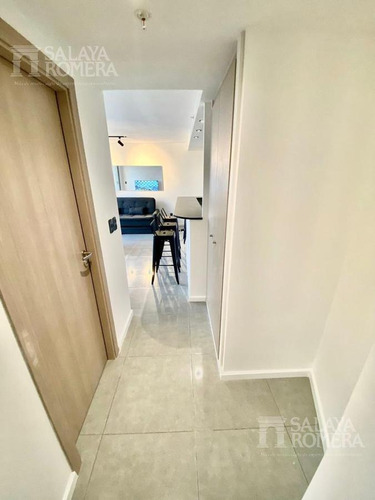 Imagen 6 de 11 de Venta Departamento - 1 Dormitorio , 1 Baño -a Metros De Playa Mansa, Punta Del Este - Ref: 44911789