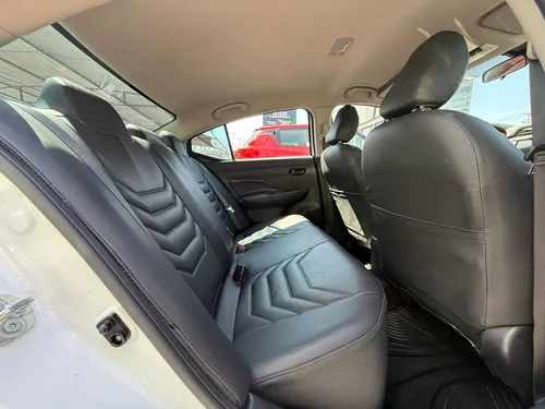 Nissan Versa 1.6 Sense Mt