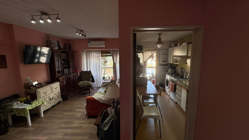 Venta Flores Departamento 3 Amb Frente Cochera