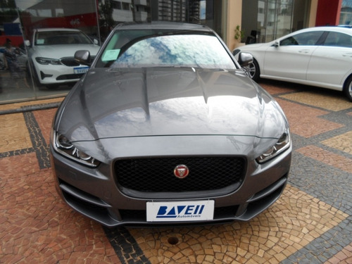 Imagem 10 de 14 de Jaguar Xe Pure Si4 240cv