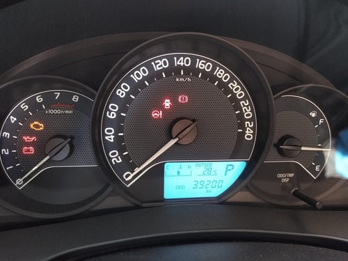 Imagem 7 de 10 de Toyota Corolla 2016 1.8 16v Gli Flex Multi-drive 4p