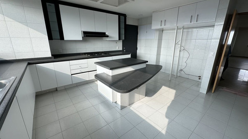 Gran Departamento Listo Para Entrar En Excelente Ubicación