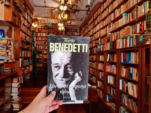 Literatura Uruguaya Siglo Xx. Mario Benedetti.