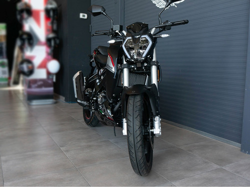 Imagen 23 de 25 de Benelli 180s - No Bajaj Ns200, No Honda Cb 190!