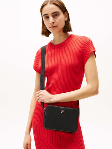 Bolso Crossbody Negro Con Monotipo De Mujer Tommy Hilfiger