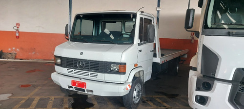Imagem 2 de 10 de Mb 710 Plataforma