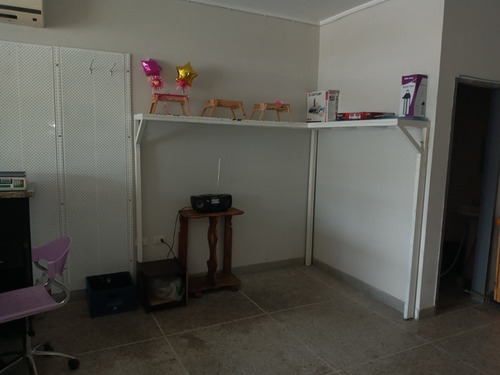 Imagen 7 de 12 de Local Comercial Ubicado En El C.c Paseo Paraparal En Los Guayos. Carlos Tona, 04129305244. Código: Fol-287