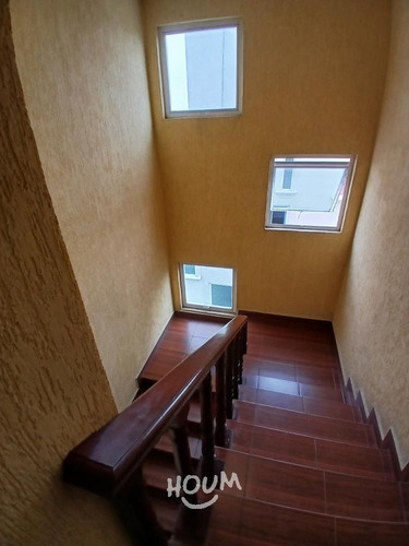 Casa En Santiaguito, Xochimilco Con 3 Recámaras, 231 M², Id: 139576