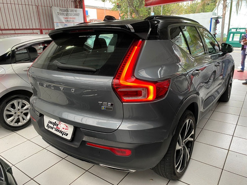 Imagem 2 de 7 de Volvo Xc40