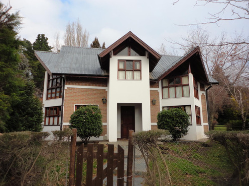 Casa En San Martin De Los Andes Barrio Sigrand