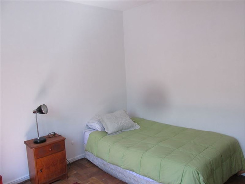 Imagen 11 de 17 de Departamento En Arriendo De 3 Dormitorios En Providencia