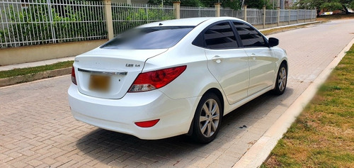 Hyundai Accent I25 1.6 Aut