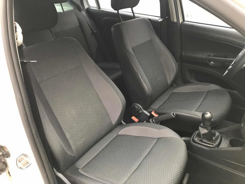 Imagem 5 de 11 de Volkswagen Gol 2020 1.0 12v Total Flex 5p