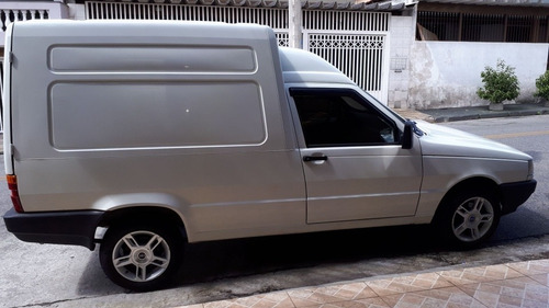 Imagem 13 de 15 de Fiat Fiorino 2000 1.5 4p