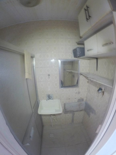 Imagem 6 de 12 de Kitnet No Primeiro Andar Com 1 Dormitório Para Alugar Pacote , 30 M² Por R$ 800/mês - Canto Do Forte - Praia Grande/sp - Kn0100