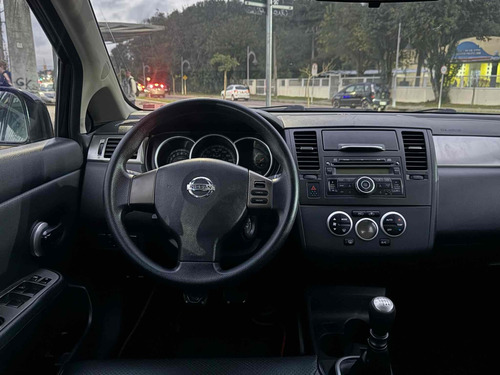 Nissan Tiida 1.8 SL 16V FLEX 4P MANUAL