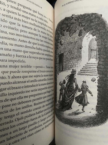 Imagen 2 de 4 de Las Cronicas De Narnia - Estuche Serie Completa / Lewis