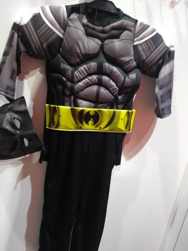 Imagen 3 de 5 de Disfraz Batman Con Musculos Talle 1-2-3-4