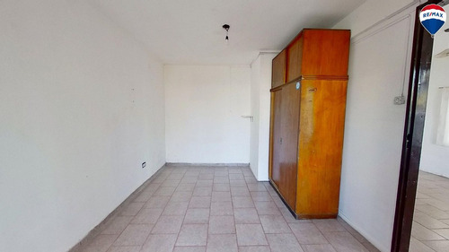 Venta Casa 4 Ambientes Con Parque Ezpeleta