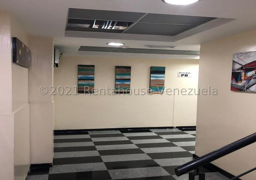 Imagen 2 de 8 de Tibizay Diaz Alquila Oficina Las Mercedes 22-11281 0414-412-02-53